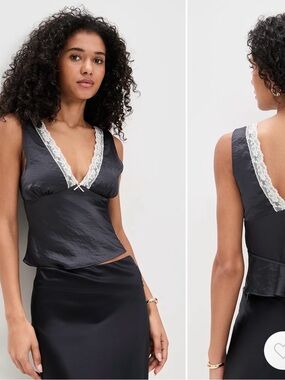 NIA Celia Top